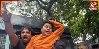 ওবিসি অধিকার মঞ্চের মিছিল ঘিরে কলেজ স্ট্রিটে ধুন্ধুমার, পুলিশকে বিঁধলেন সুকান্ত