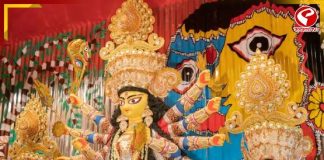 আলিপুরদুয়ার দুর্গাবাড়ির পুজো যেন হয়ে ওঠে এক মিলনক্ষেত্র!