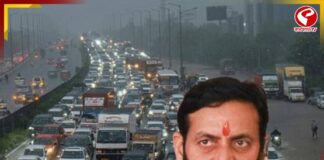 ২ ঘণ্টার বৃষ্টিতে ২০ কিমি জ্যাম! ‘ট্রিপল ইঞ্জিন’ গুরুগ্রামের এ কী হাল!