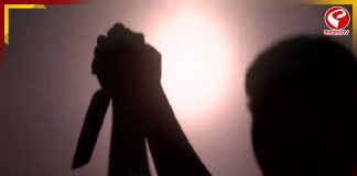 স্কুলের গেটে মারপিট! বুকে গাঁথা ছুরি নিয়ে থানায় হাজির নাবালক