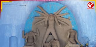 এখানে দেবী ব্যাঘ্রবাহিনী, বৈচিত্র্যময় অযোধ্যার জমিদার বাড়ির পুজো