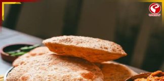 লুচি নয়, এই অষ্টমীর সকালে মুখে পুরুন রাধাবল্লভী