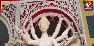 দশমীতে ছোট্ট নৌকা বানিয়ে পুজো হত, ইতিহাসে মোড়া পতিরামের জমিদার বাড়ির দুর্গাপুজো