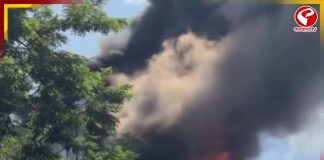 চতুর্থীর দুপুরে আনোয়ার শাহ রোডের হোটেলে ভয়াবহ অগ্নিকাণ্ড