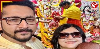 ছোট্ট নিষাদ অষ্টমীতে ‘বাঙালি বাবু’, একরত্তিকে কোলে নিয়ে অষ্টমীর ছবি পোস্ট করলেন পরমব্রত