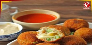 পুজোয় ‘এগ চিজ বলে’ সারুন অতিথি আপ্যায়ন