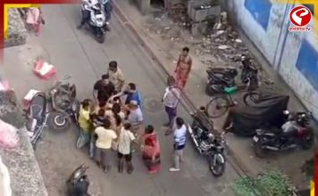 পুজোর চাঁদা ১০ হাজার! দিতে অস্বীকার করায় ‘বেধরক মার’ ব্যাবসায়ীকে