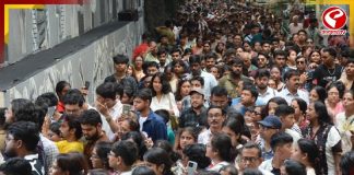 বৃষ্টিহীন সপ্তমী, জনজোয়ারে ভাসছে কল্লোলিনী তিলোত্তমা