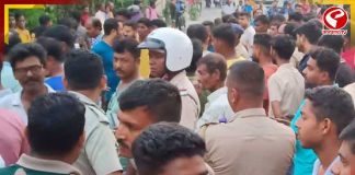 ঠাকুর দেখে বাড়ি ফেরার পথে মর্মান্তিক দুর্ঘটনা