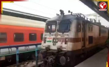 সপ্তাহান্তে শিয়ালদহের ডিভিশনে ব্যাপক ট্রেন বাতিল, দমদমে ৭ ঘণ্টার ট্রাফিক ব্লকের ঘোষণা