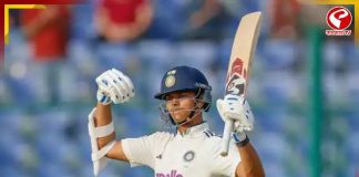 চালকের আসনে ভারত! দিল্লিতেও কি ‘ডবল সেঞ্চুরি’ হাঁকাবেন যশস্বী?