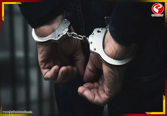 Breaking Jacket 555x385 (5) (1) (86)