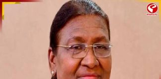 বিগ্রহ থেকে সোনা চুরি বিতর্কের মধ্যেই শবরীমালা দর্শনে রাষ্ট্রপতি