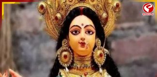 লক্ষ্মীপুজোয় উপোস করছেন! সঙ্গে মেনে চলুন এই নিয়মগুলিও