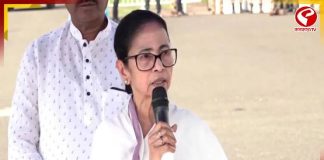 ধূপগুড়ির বন্যা বিধ্বস্তদের জন্য ত্রাণ পাঠালেন মুখ্যমন্ত্রী মমতা বন্দ্যোপাধ্যায়