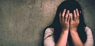 বাইপাসে গাড়িতে তুলে মাদক খাইয়ে শ্লীলতাহানির অভিযোগ