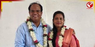 নিঃসঙ্গতা কাটাতে দ্বিতীয় বিয়ে জন বার্লার! জানুন তাঁর স্ত্রীর পরিচয়