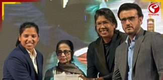 রিচা ঘোষকে বঙ্গভূষণ, ডিএসপি পদে নিয়োগ রাজ্য সরকারের