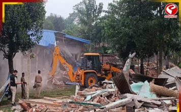 অসমে উচ্ছেদ অভিযানে সাড়ে পাঁচশোর বেশি বাড়ি গুঁড়িয়ে দেওয়া হল