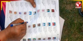 তৎপরতা বাড়ল, এবারে সপ্তাহান্তেও ভোটারদের বাড়ি বাড়ি BLO-রা