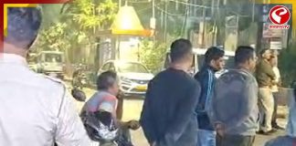 বেলঘরিয়ায় কলেজ ছাত্র ও এলাকার যুবকদের হাতাহাতি, আহত ১