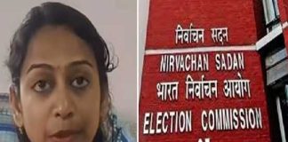 কাজের চাপে কান্নাকাটি নয়, মাত্র ১৭ দিনে ১০১৩ ফর্ম আপলোড করে নজির মহিলা বিএলও পূজা ঘোষের