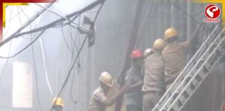 এজরা স্ট্রিটে ভয়াবহ আগুনের পর এখনও চলছে কুলিং অপারেশন