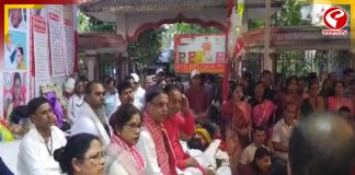 অভিষেকের বার্তা নিয়ে মতুয়াদের অনশন মঞ্চে তৃণমূলের প্রতিনিধি দল!