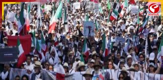 জেন-জিদের বিক্ষোভে উত্তাল মেক্সিকো!