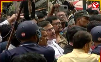 CEO āĻĻāĻĢāϤāϰā§āϰ āĻŦāĻžāĻāϰ⧠āϤā§āϞāĻāĻžāϞāĻžāĻŽ! āĻļā§āĻā§āύā§āĻĻā§āĻĻā§āϰ ‘āĻā§-āĻŦā§āϝāĻžāĻ’ āϏā§āϞā§āĻāĻžāύ BLO-āĻĻā§āϰ