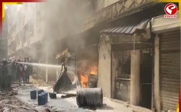 আনন্দপুরের গুলশান কলোনিতে ভয়াবহ আগুন