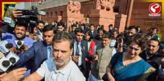 SIR ইস্যুতে সংসদে আলোচনা, বাইরে মকর দ্বারে ইন্ডিয়া জোটের বিক্ষোভ