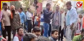 ফের উত্তেজনা বিবাদী বাগে, তৃণমূলপন্থী BLO–দের বিক্ষোভে অস্থির CEO দফতর