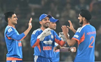 ৭৪-এ অলআউট দক্ষিণ আফ্রিকা! টি-২০ সিরিজে দাপুটে জয় ভারতের