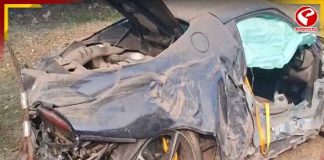 শীতের রাতে বেপরোয়া গতি, মৃত্যু হেলমেটবিহীন বাইক আরোহীর