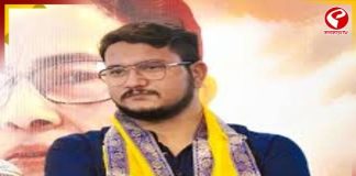 ‘খেলা হবে’ হবের পর এবার ভাইরাল দেবাংশুর ‘হ্যালো মোদিজি’