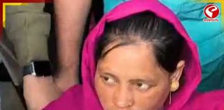 বাংলাদেশ থেকে ফেরা সোনালি বিবির সঙ্গে দেখা করবেন অভিষেক বন্দ্যোপাধ্যায়