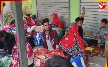 SIR-এর ভয়ে ভারত ছাড়ছেন বাংলাদেশিরা! ভিড় জমাচ্ছেন সীমান্তে