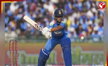 ভাইজ্যাগে সেঞ্চুরি হাঁকিয়ে সমালোচকদের জবাব যশস্বীর!