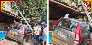 বেপরোয়া গতিতে পথচারীদের পিষে ফুটপাথে গাড়ি!