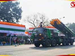 রেড রোডে শক্তি প্রদর্শন! ‘অপারেশন সিঁদুর’-এর অস্ত্র দেখল কলকাতা