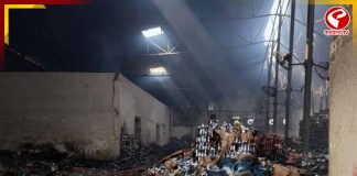 এখনও ধিকিধিকি আগুন, আনন্দপুরে পুড়ে খাক বহু প্রাণ, পায়ে ঠেকছে হাড়ের টুকরো