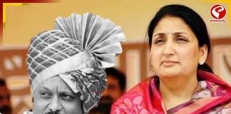 প্রয়াত স্বামীর কুরসিতে সুনেত্রা পাওয়ার! চিনে নিন এই মারাঠা নেত্রীকে