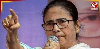 SIR চলছে ‘হোয়াটসঅ্যাপ নির্দেশে’! নির্বাচন কমিশনকে কড়া চিঠি মমতার