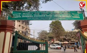 āĻĒā§āϰāĻžāϤāĻāĻā§āϰāĻŽāĻŖ āĻļā§āώ⧠āĻŦā§āϰā§āϤ⧠āĻŦāϞāĻžā§ āĻĒā§āϰāĻžāĻā§āϤāύ āϏā§āύāĻž āύāĻŋāϰāĻžāĻĒāϤā§āϤāĻžāϰāĻā§āώā§āĻā§ āĻŽāĻžāϰāϧāϰ! āĻļāĻŋāĻŦāĻĒā§āϰ āĻŦā§āĻāĻžāύāĻŋāĻā§āϝāĻžāϞ āĻāĻžāϰā§āĻĄā§āύ⧠āĻāĻžāĻā§āĻāϞā§āϝ