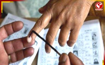 পোলিং বুথের চারপাশে থাকবে ‘লক্ষ্ণণরেখা’ যেখানে দাঁড়াতে পারবে একমাত্র ভোটাররা