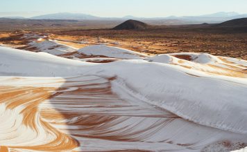 সাহারা মরুভূমিতে তুষারপাত, মুহূর্তে বদলে গেল তাপমাত্রা