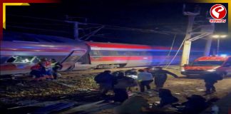 স্পেনে মুখোমুখি ধাক্কা ট্রেনের! ভয়াবহ পরিস্থিতি এলাকায়