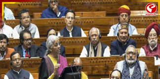 বাজেট ভাষণে আত্মনির্ভর ভারতে জোর নির্মলার