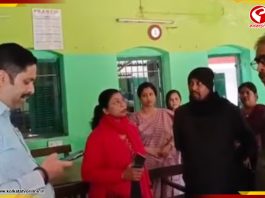 রাত পোহালেই মাধ্যমিক, জলপাইগুড়িতে পরীক্ষাকেন্দ্র পরিদর্শনে মহকুমা শাসক